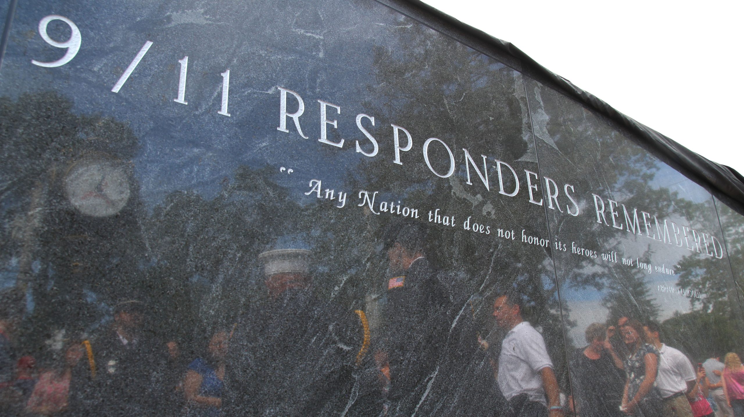 911 People at memorial